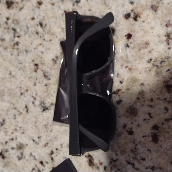 Prada polarized sunglasses spr 04xs made in Italy - Picture 8 of 8